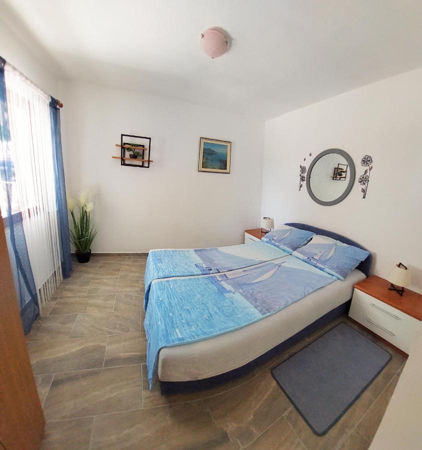 Apartments Maltasic Vir Εξωτερικό φωτογραφία
