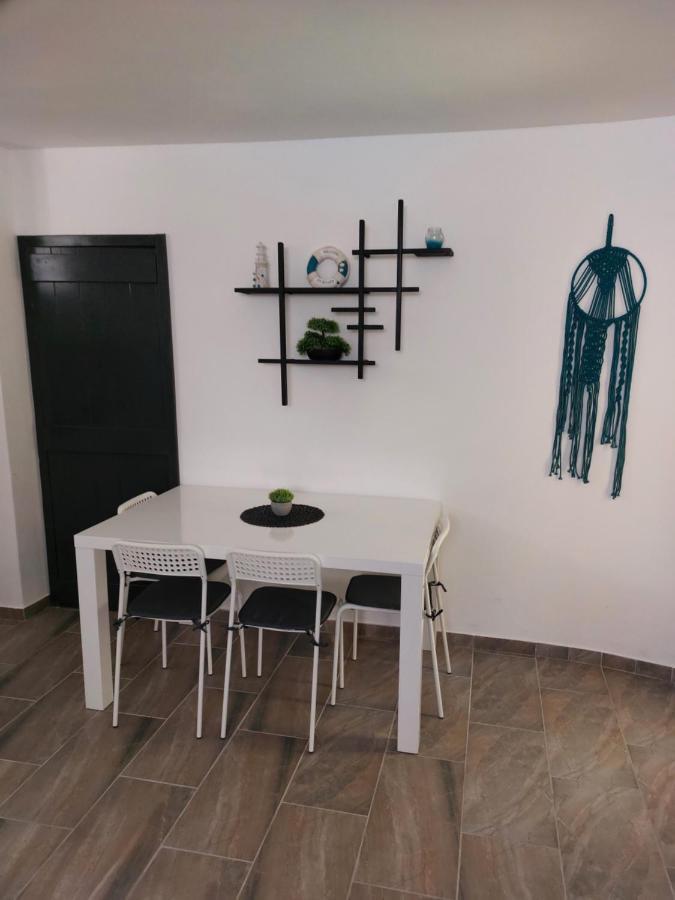 Apartments Maltasic Vir Εξωτερικό φωτογραφία