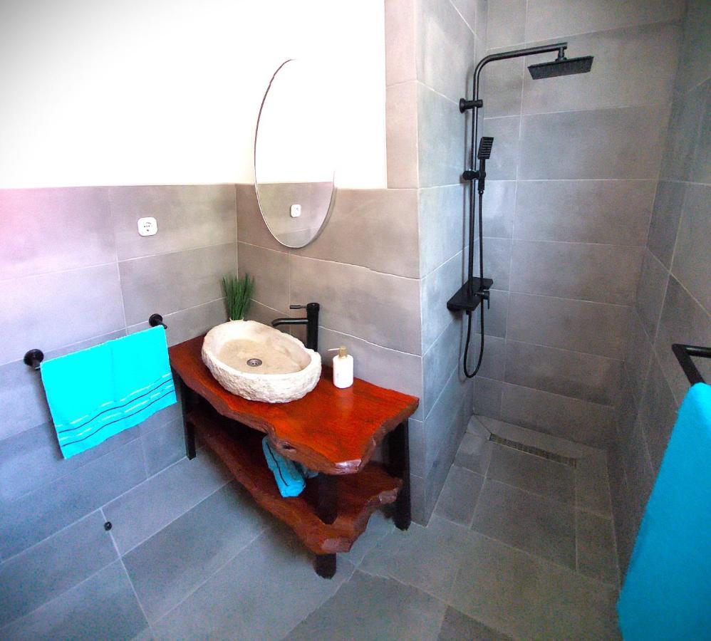 Apartments Maltasic Vir Εξωτερικό φωτογραφία