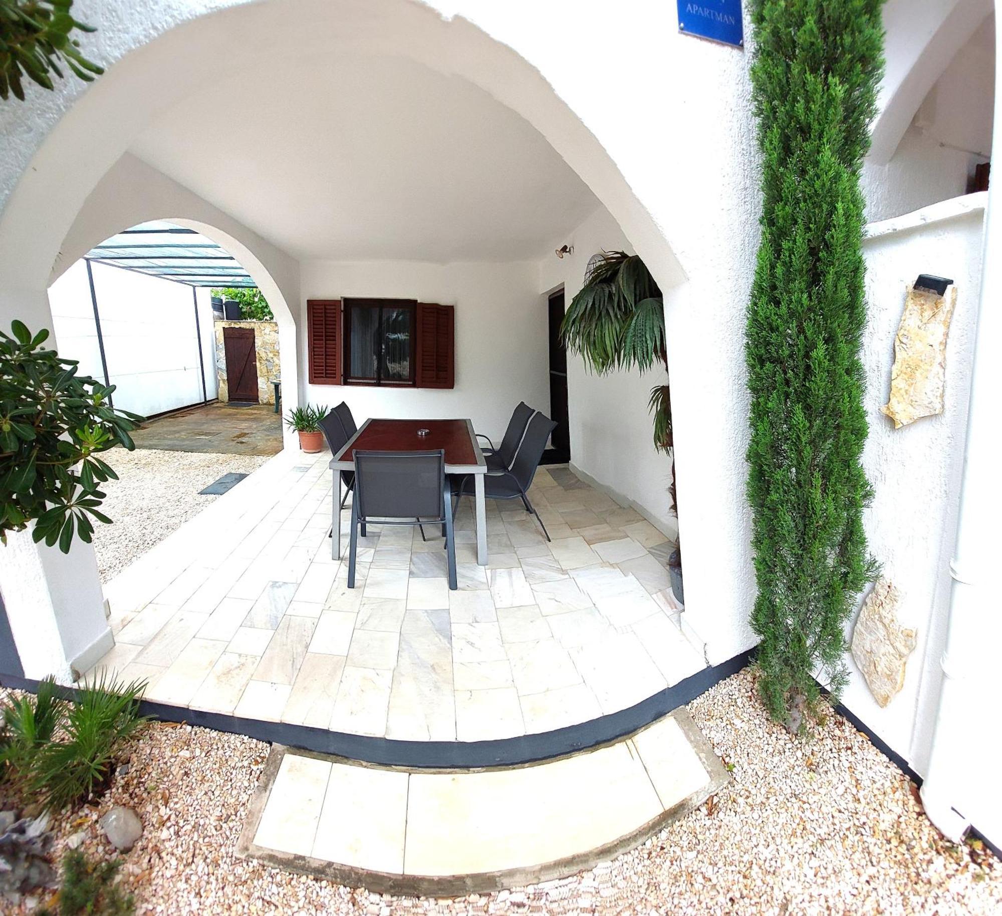 Apartments Maltasic Vir Εξωτερικό φωτογραφία